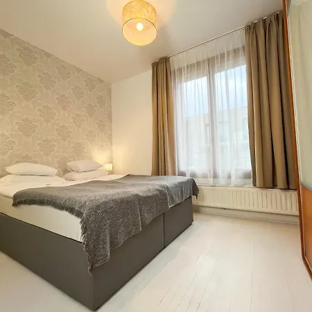 Artemisia Luxury Skyterrace Apartment *
